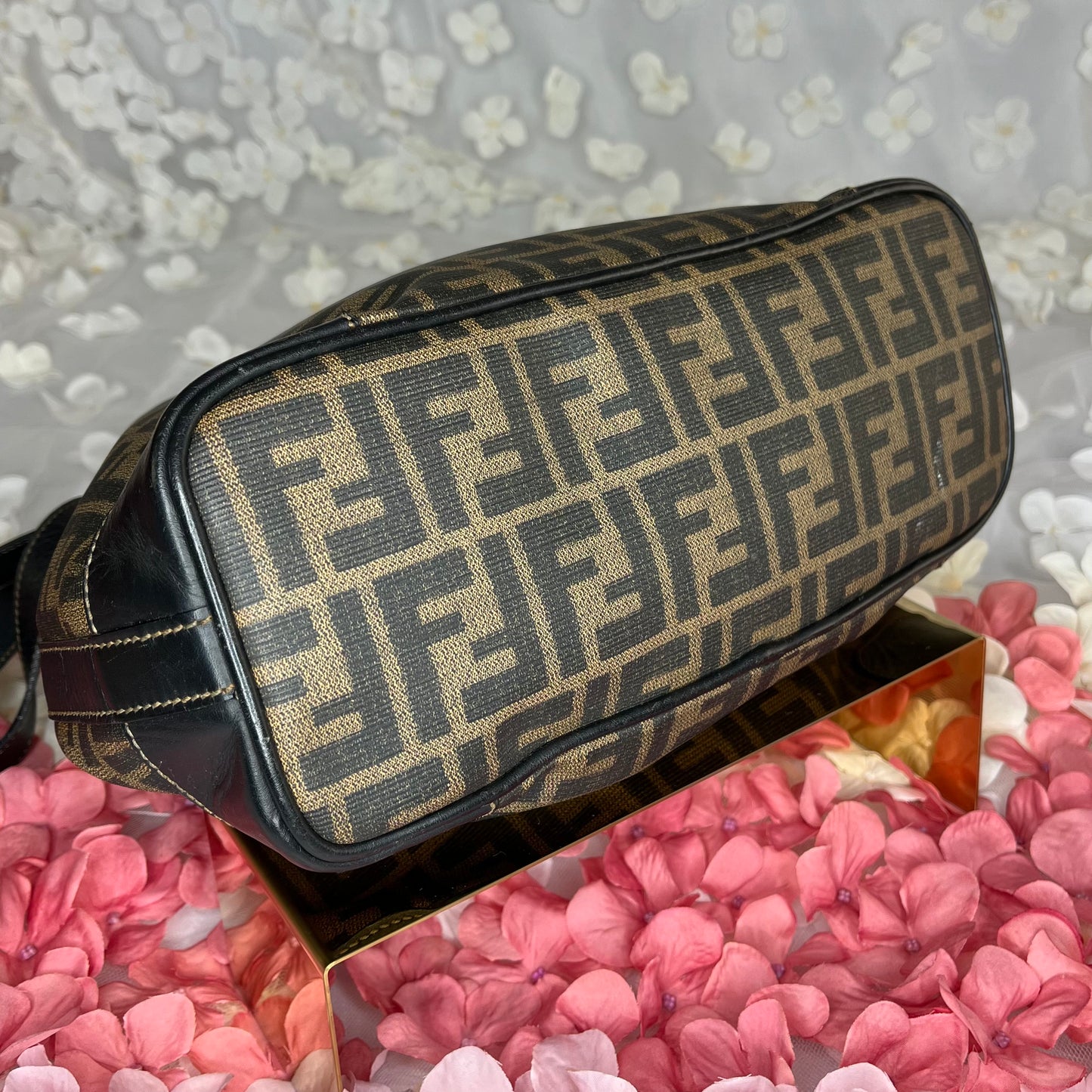 FENDI SECCHIELLO ZUCCA